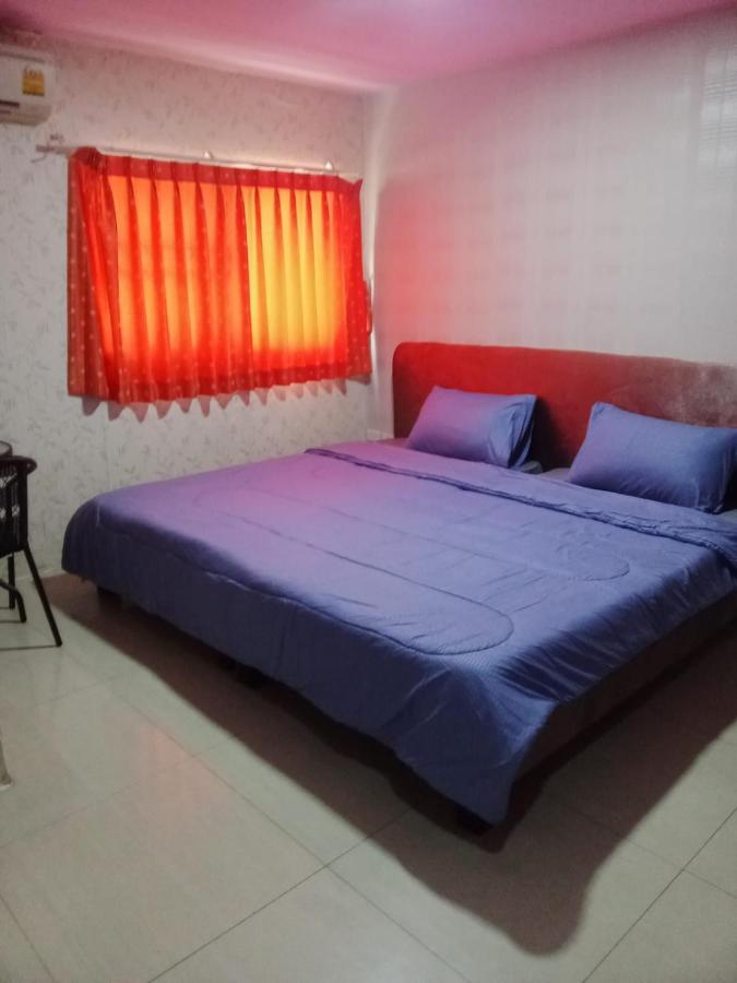 Uno Inn Bangkok Luaran gambar