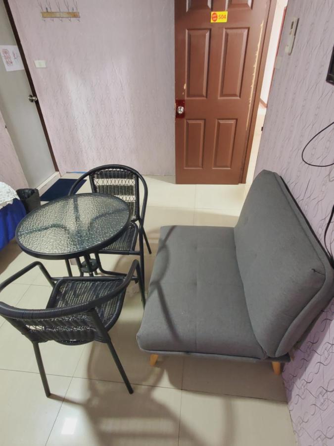 Uno Inn Bangkok Luaran gambar