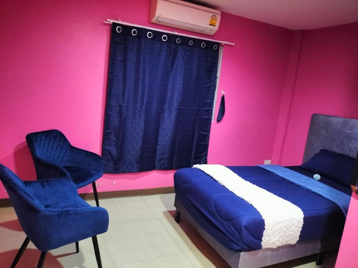 Uno Inn Bangkok Luaran gambar