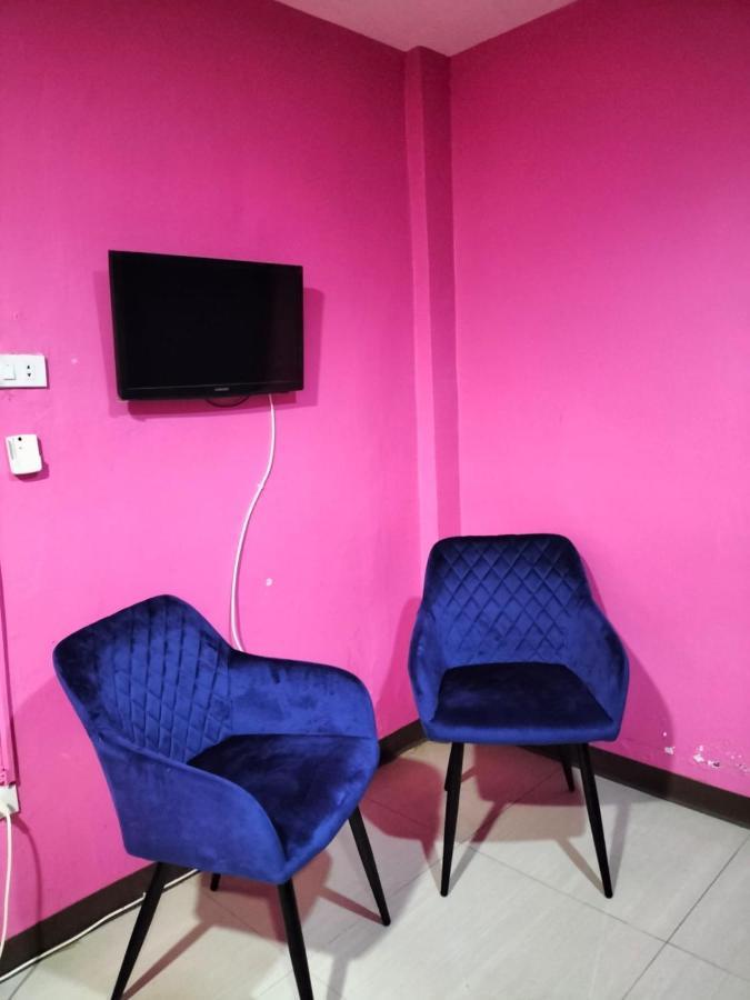 Uno Inn Bangkok Luaran gambar